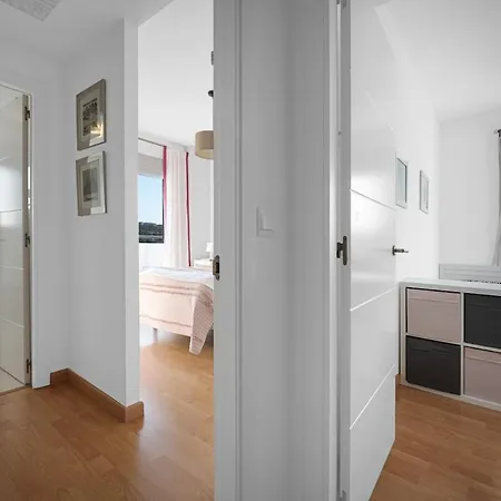 Apartment San Miguel - 2 Bed And 2 Bath - Miramar Shopping *
